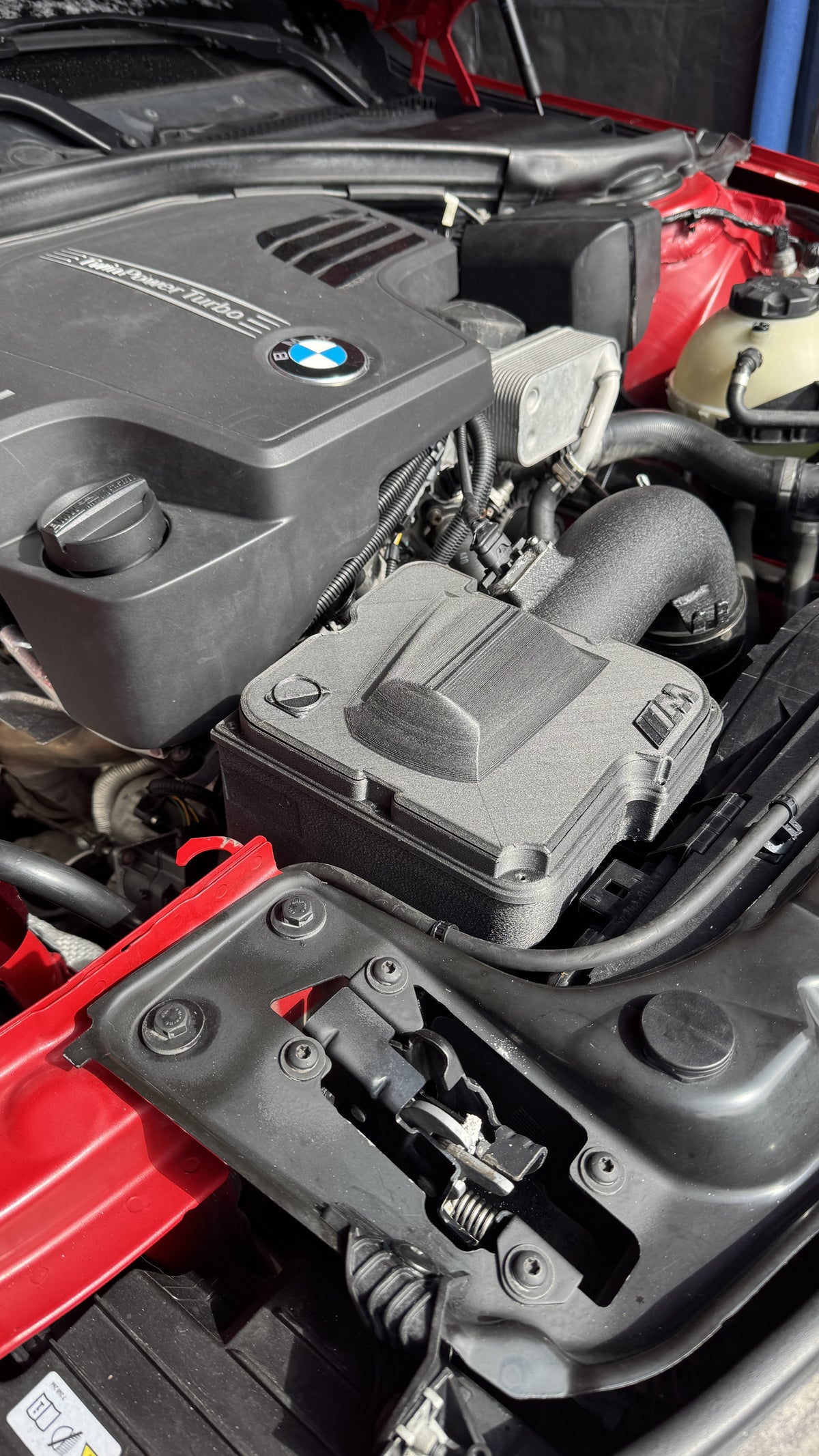 BMW Air intake box