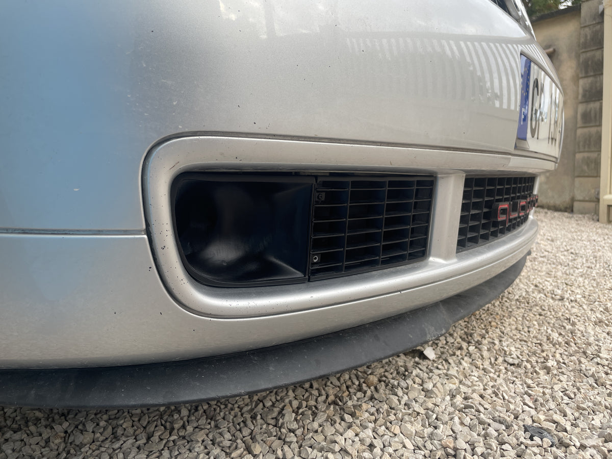 S3 8L air force bumper air intakes without mist suppressant