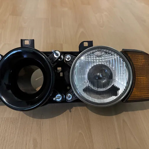 BMW E34 Headlight Intake