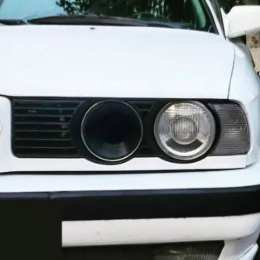 BMW E34 Headlight Intake